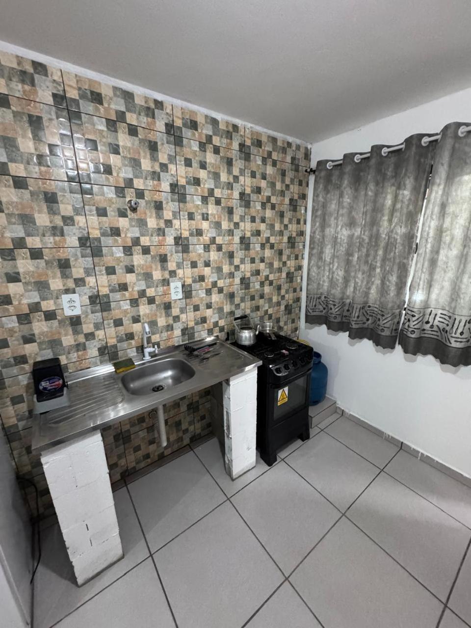 Ferienwohnung Kitnets No Campeche A 500 Metros Do Mar Florianópolis Exterior foto